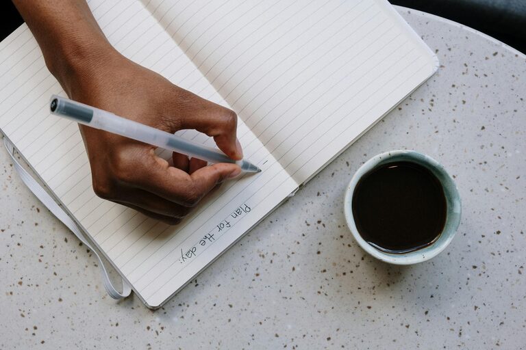 How to Design a Weekly Reset Routine for a Fresh Start